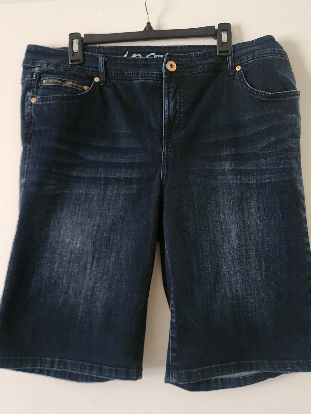 INC Slim Tech Fit Dark Wash Denim Bermuda Shorts 16W Plus Stretch Pockets